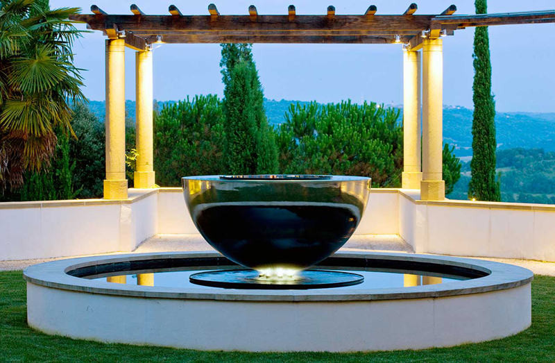 outdoor metal stainless steel fountain